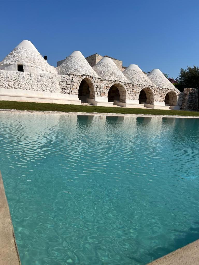 Masseria Castelluzzo Ceglie Messapica Exteriör bild